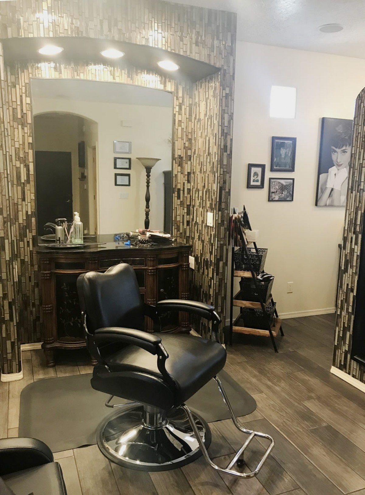 "CHICAGO" Heavy Duty Styling Chair, "CHICAGO" Salon Chairs ...