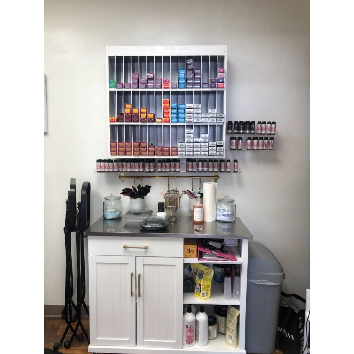 the color bar hair studio